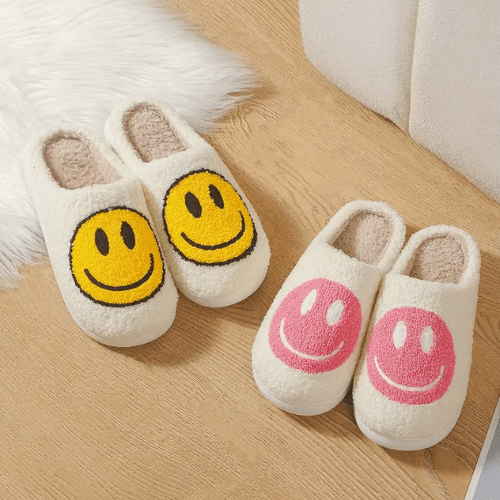 chaussons pour femme chauds smiley motif bonhomme sourire 