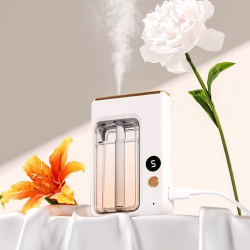 diffuseur de parfum freshscent posé sur une table